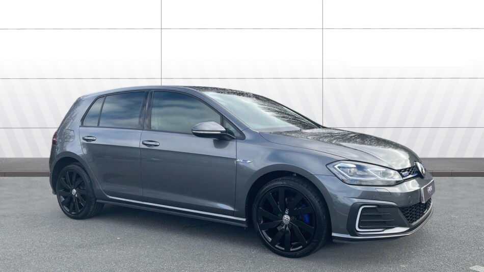 Volkswagen Golf 1.4 TSI GTE Advance 5dr DSG Hatchback